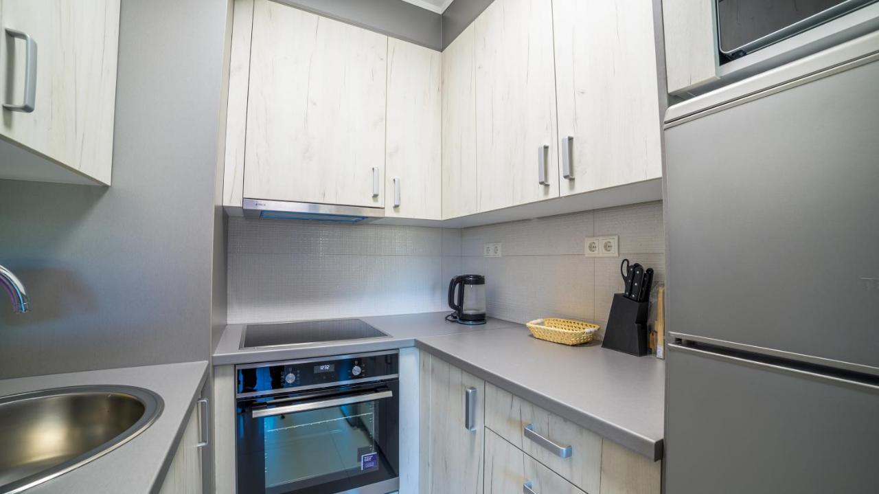 Apartman Epicent Τούζλα Εξωτερικό φωτογραφία